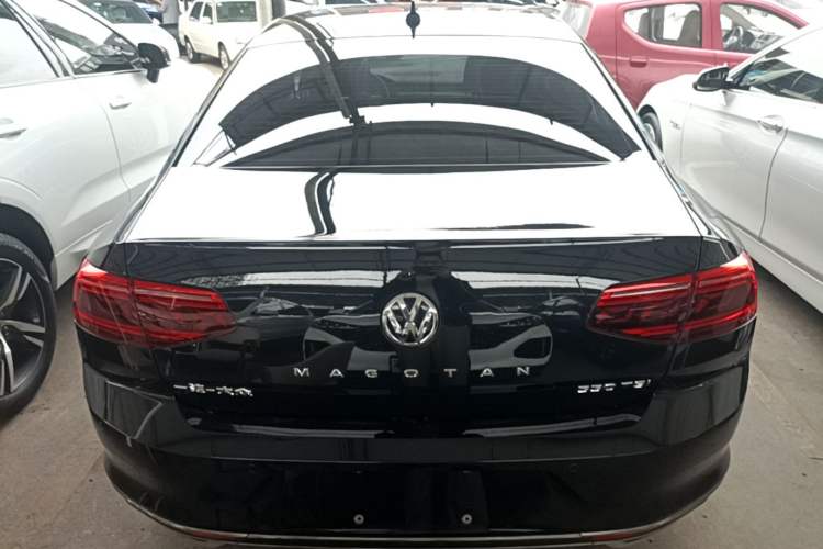 Used Volkswagen Magotan 2020 330TSI DSG Leading Model Rear