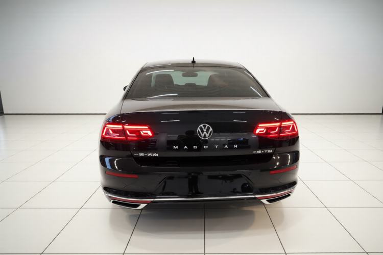 Used Volkswagen Magotan 2020 280TSI DSG Comfort Edition Rear
