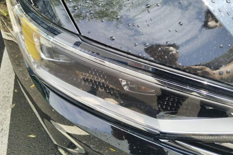 Used Volkswagen Magotan 2020 330TSI DSG Luxury Edition Right Front Headlight