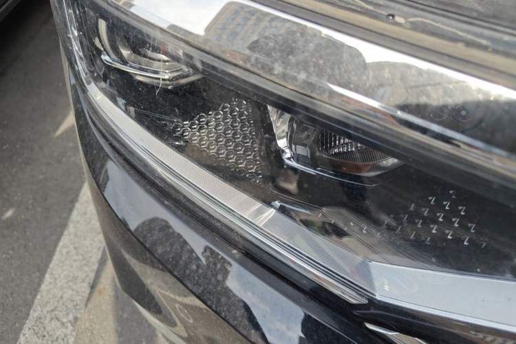 Used Volkswagen Magotan 2020 330TSI DSG Luxury Edition Right Front Headlight