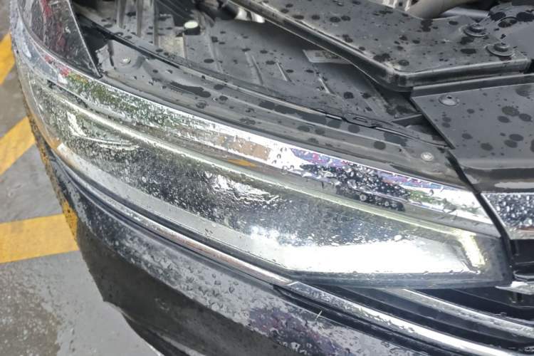 Used Volkswagen Magotan 2020 380TSI DSG Luxury Version Right Front Headlight
