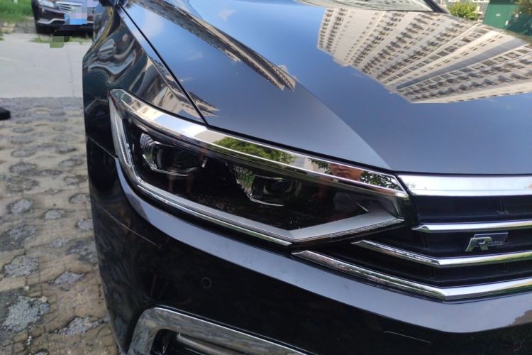 Used Volkswagen Magotan 2020 330TSI DSG Luxury Edition Right Front Headlight