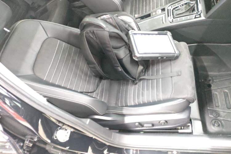Used Volkswagen Magotan 2020 330TSI DSG Luxury Edition Right Front Seat