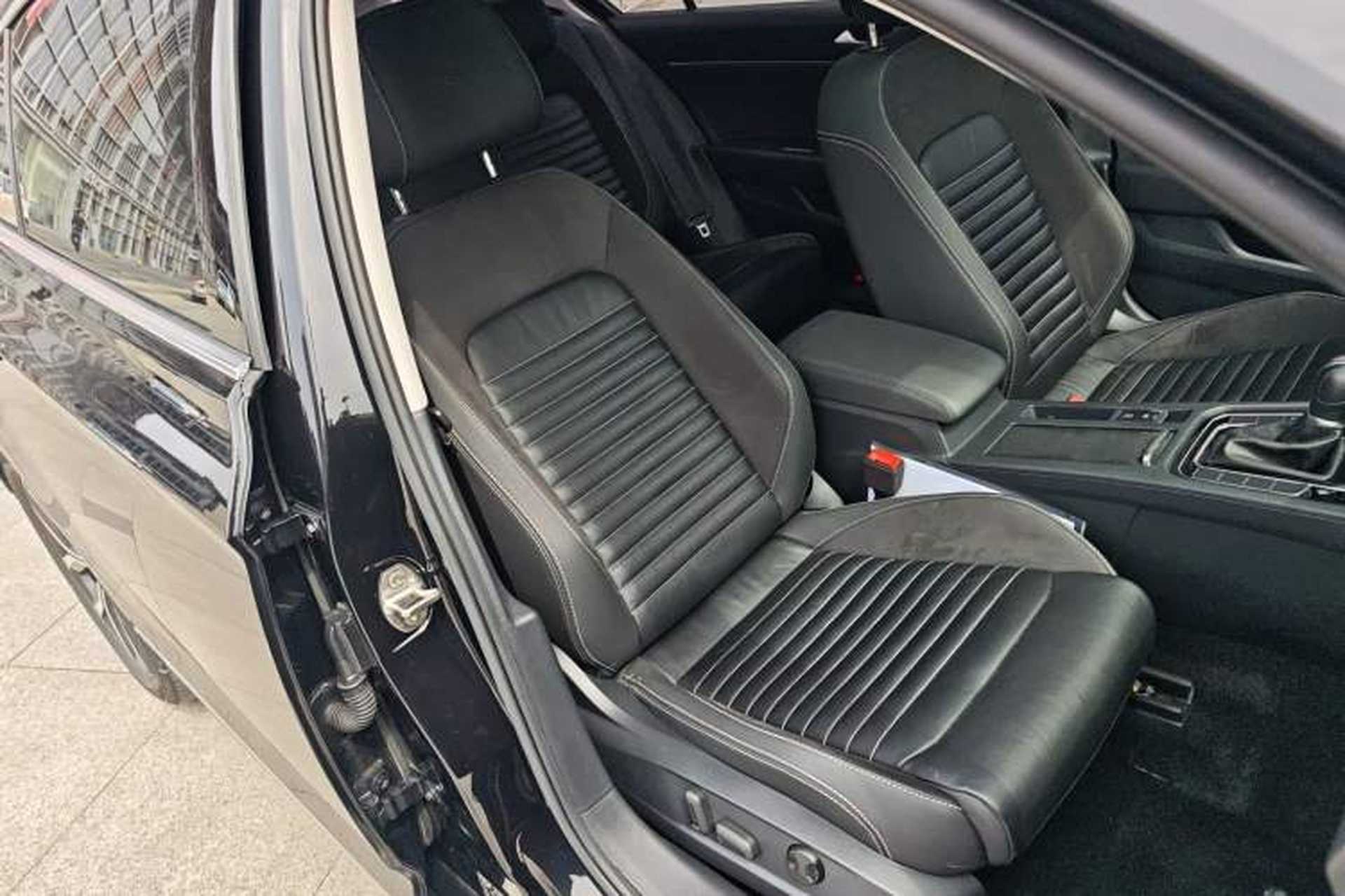 Used Volkswagen Magotan 2020 330TSI DSG Leading Model Right Front Seat