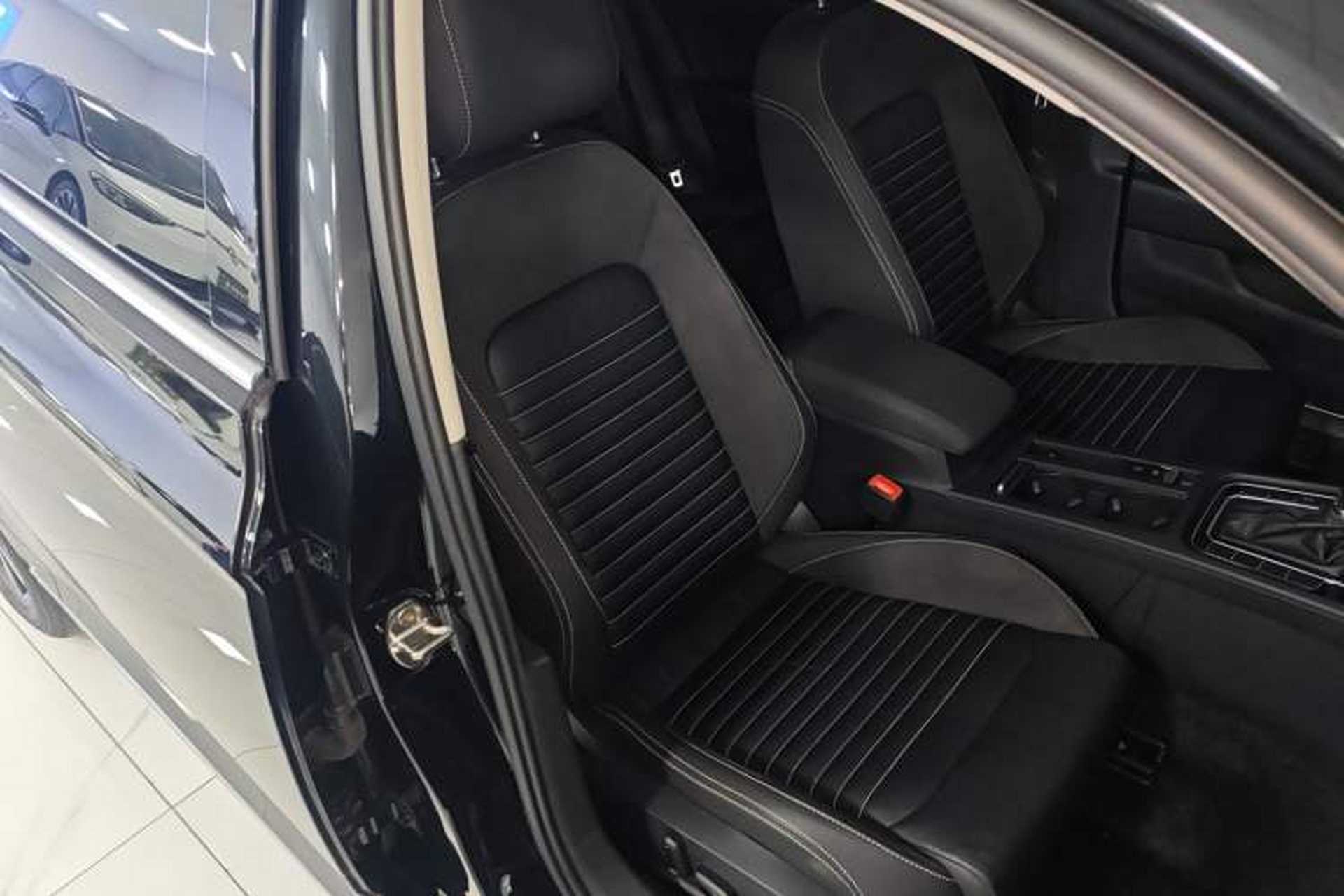 Used Volkswagen Magotan 2020 330TSI DSG Leading Model Right Front Seat