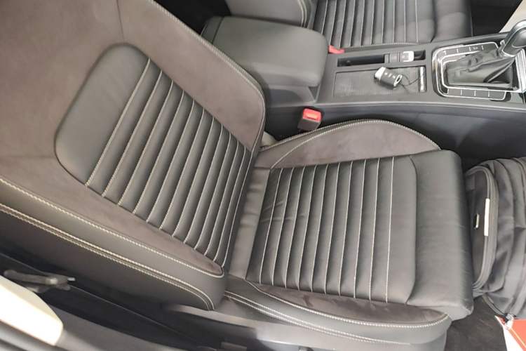 Used Volkswagen Magotan 2020 330TSI DSG Leading Model Right Front Seat
