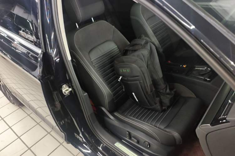 Used Volkswagen Magotan 2020 330TSI DSG Leading Model Right Front Seat