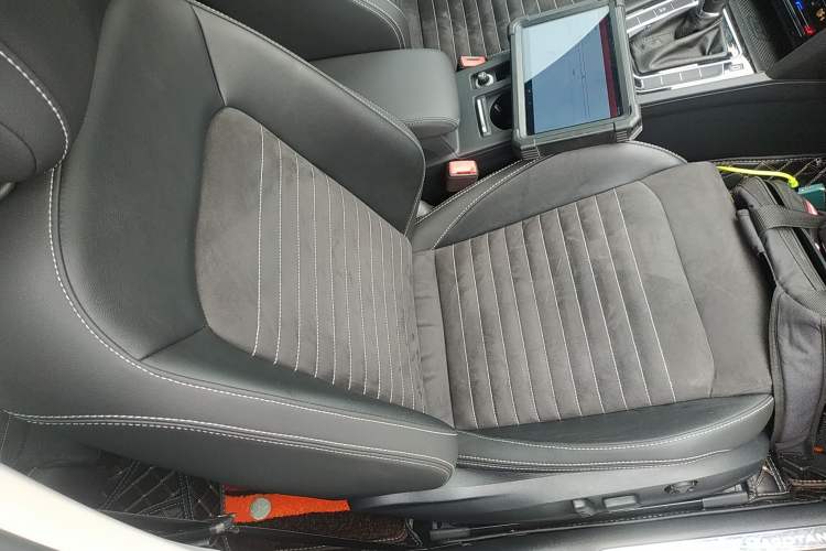 Used Volkswagen Magotan 2020 330TSI DSG Luxury Edition Right Front Seat