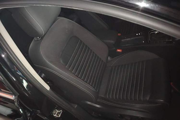 Used Volkswagen Magotan 2020 330TSI DSG Leading Model Right Front Seat