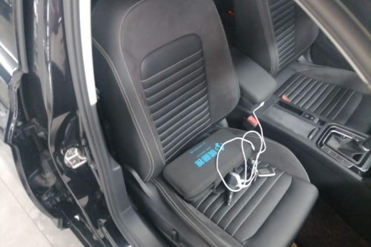 Used Volkswagen Magotan 2020 330TSI DSG Leading Model Right Front Seat