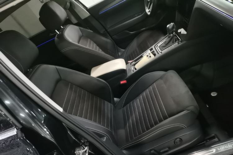 Used Volkswagen Magotan 2020 380TSI DSG Luxury Version Right Front Seat