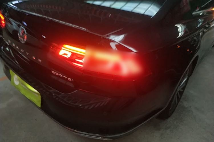 Used Volkswagen Magotan 2020 330TSI DSG Luxury Edition Right Rear Taillight