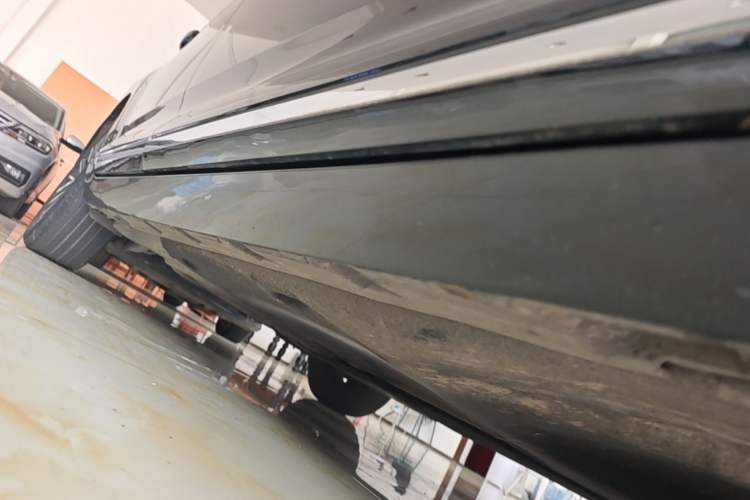 Used Volkswagen Magotan 2020 330TSI DSG Luxury Edition Right Side Sill