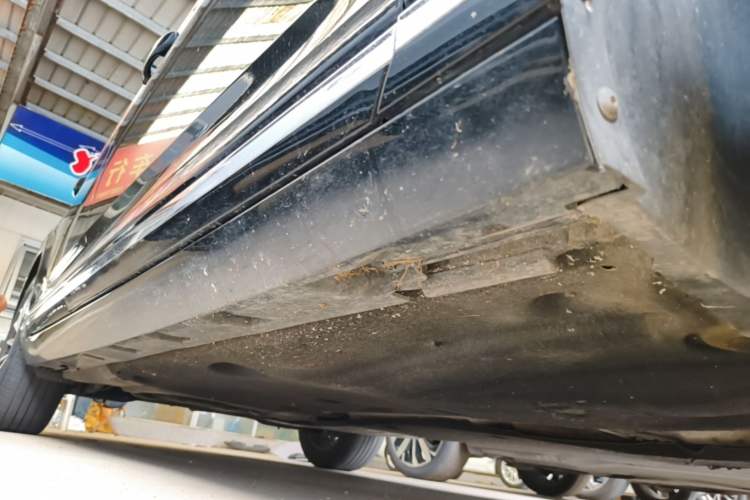 Used Volkswagen Magotan 2020 380TSI DSG Luxury Version Right Side Sill