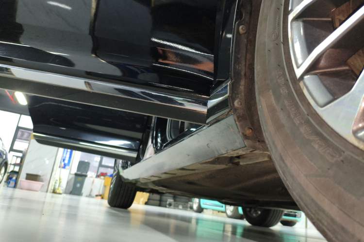Used Volkswagen Magotan 2020 330TSI DSG Luxury Edition Right Side Sill