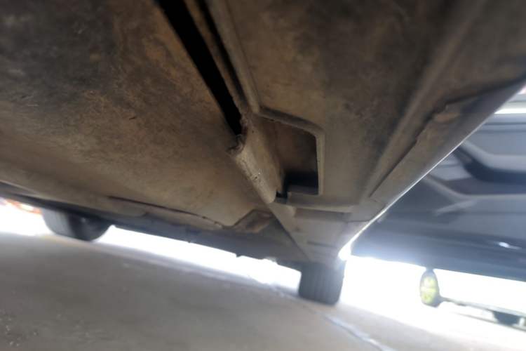 Used Volkswagen Magotan 2020 330TSI DSG Leading Model Right Side Sill