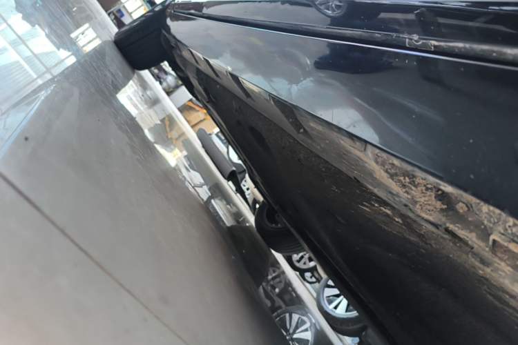 Used Volkswagen Magotan 2020 330TSI DSG Luxury Edition Right Side Sill
