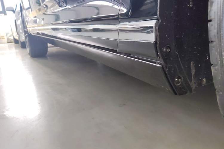 Used Volkswagen Magotan 2020 330TSI DSG Luxury Edition Right Side Sill