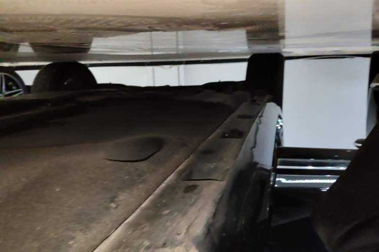 Used Volkswagen Magotan 2020 330TSI DSG Leading Model Right Side Sill