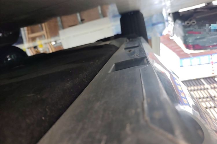 Used Volkswagen Magotan 2020 330TSI DSG Leading Model Right Side Sill