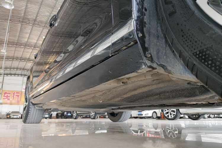 Used Volkswagen Magotan 2020 330TSI DSG Luxury Edition Right Side Sill