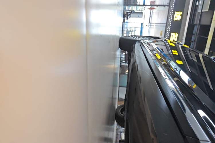 Used Volkswagen Magotan 2020 330TSI DSG Luxury Edition Right Side Sill