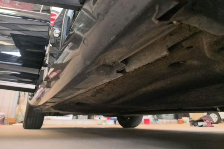 Used Volkswagen Magotan 2020 330TSI DSG Leading Model Right Side Sill