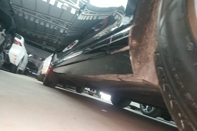 Used Volkswagen Magotan 2020 330TSI DSG Luxury Edition Right Side Sill