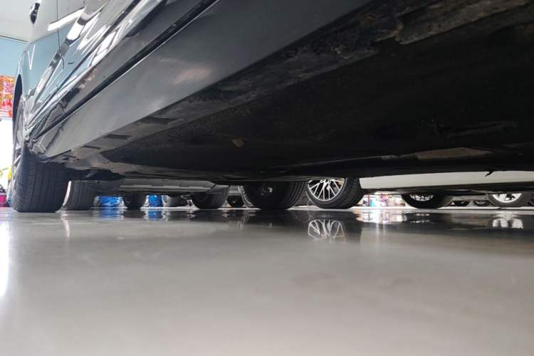 Used Volkswagen Magotan 2020 380TSI DSG Luxury Version Right Side Sill