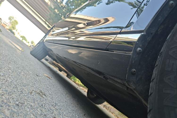 Used Volkswagen Magotan 2020 330TSI DSG Leading Model Right Side Sill