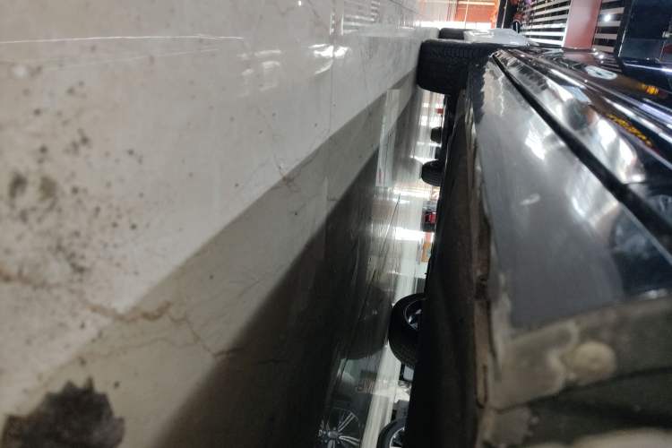 Used Volkswagen Magotan 2020 330TSI DSG Luxury Edition Right Side Sill