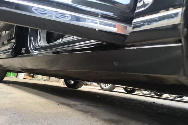 Used Volkswagen Magotan 2020 330TSI DSG Leading Model Right Side Sill