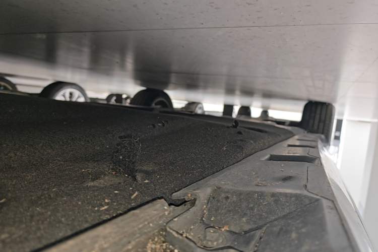 Used Volkswagen Magotan 2020 330TSI DSG Leading Model Right Side Sill