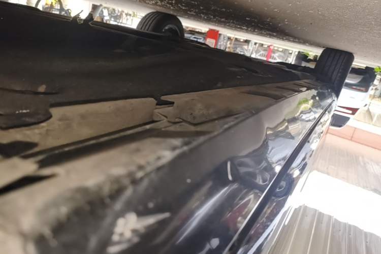 Used Volkswagen Magotan 2020 330TSI DSG Leading Model Right Side Sill