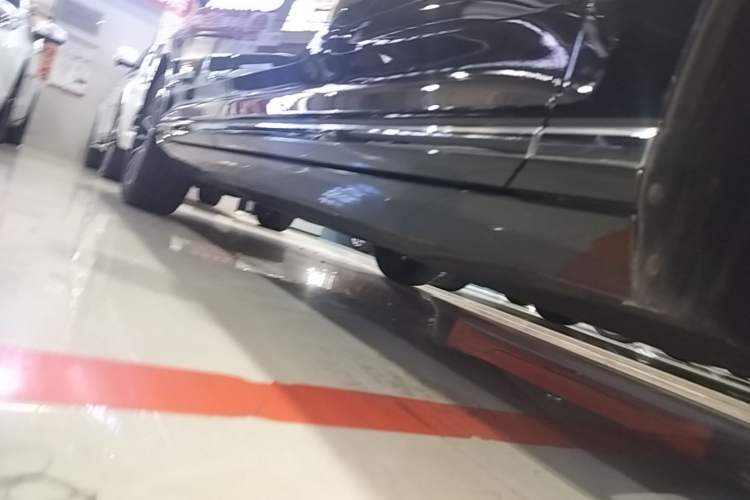 Used Volkswagen Magotan 2020 330TSI DSG Luxury Edition Right Side Sill