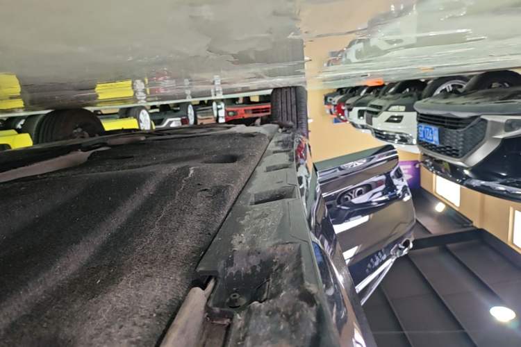 Used Volkswagen Magotan 2020 330TSI DSG Leading Model Right Side Sill