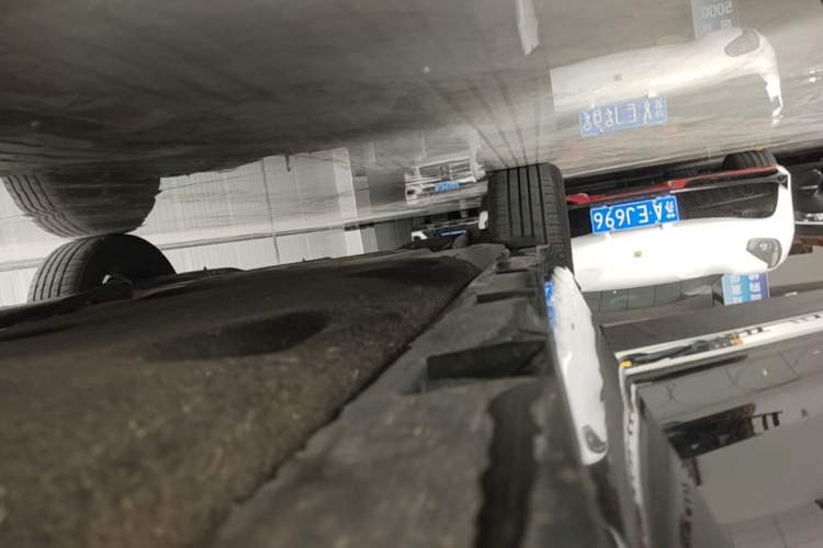Used Volkswagen Magotan 2020 330TSI DSG Leading Model Right Side Sill