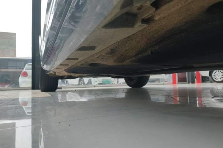 Used Volkswagen Magotan 2020 330TSI DSG Leading Model Right Side Sill