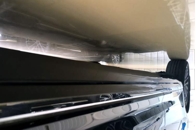 Used Volkswagen Magotan 2020 330TSI DSG Luxury Edition Right Side Sill