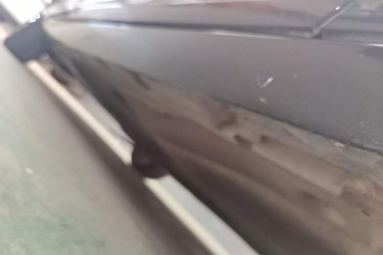 Used Volkswagen Magotan 2020 330TSI DSG Luxury Edition Right Side Sill
