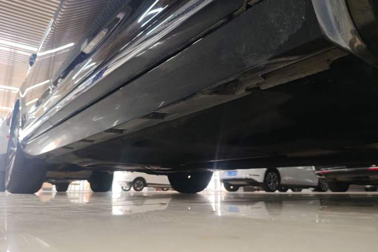 Used Volkswagen Magotan 2020 330TSI DSG Luxury Edition Right Side Sill