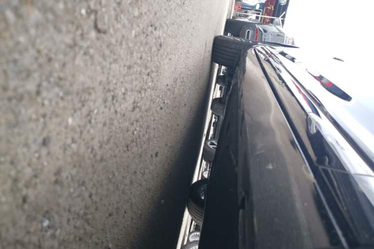 Used Volkswagen Magotan 2020 330TSI DSG Luxury Edition Right Side Sill