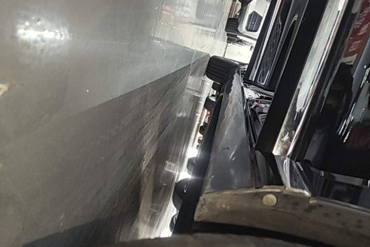 Used Volkswagen Magotan 2020 330TSI DSG Leading Model Right Side Sill