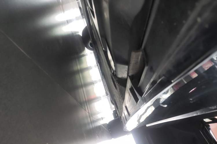 Used Volkswagen Magotan 2020 330TSI DSG Luxury Edition Right Side Sill