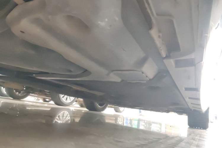 Used Volkswagen Magotan 2020 330TSI DSG Luxury Edition Right Side Sill