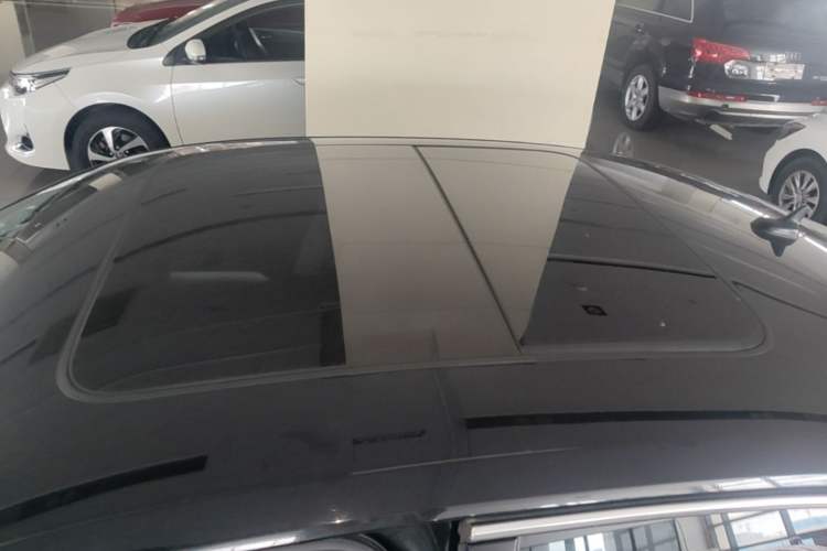 Used Volkswagen Magotan 2020 280TSI DSG Comfort Edition Roof