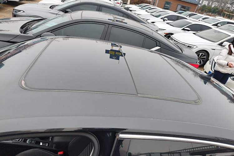 Used Volkswagen Magotan 2020 280TSI DSG Comfort Edition Roof