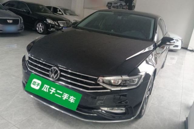 Ojetý Volkswagen Magotan 2020 330TSI DSG Leading Model
