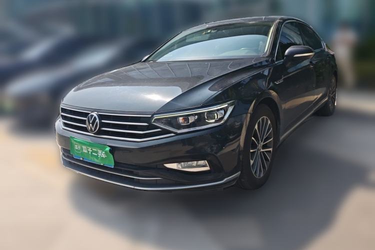 Used Volkswagen Magotan 2020 330TSI DSG Luxury Edition Guazi used car, China used car export, Used car for sale, Used cars, Cheapest cars for sale
