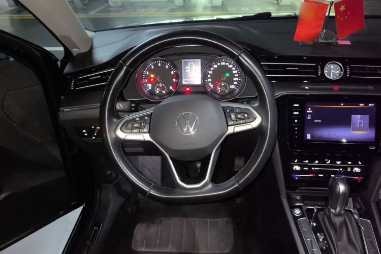 Used Volkswagen Magotan 2020 330TSI DSG Leading Model Steering Wheel